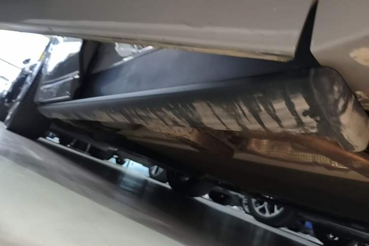 Used Li Auto L9 2025 Ultra Smart Refreshed Edition Right Side Sill