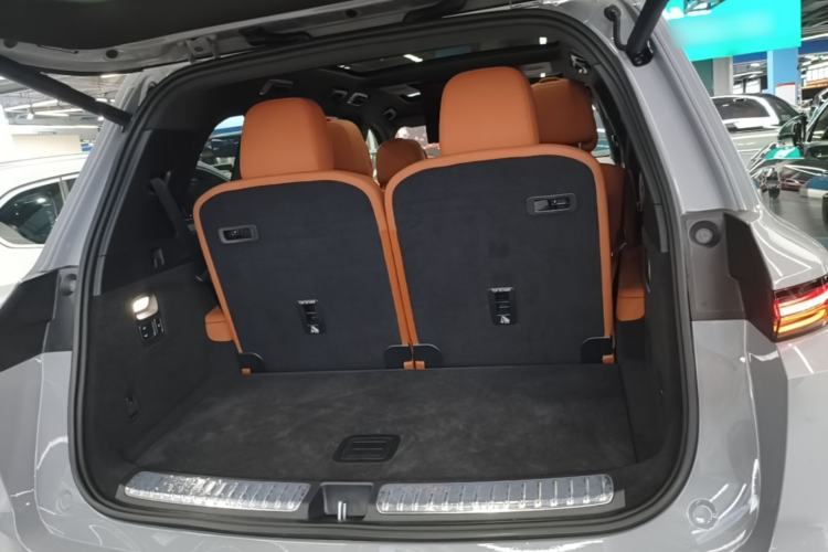 Used Li Auto L9 2025 Ultra Smart Refreshed Edition Trunk