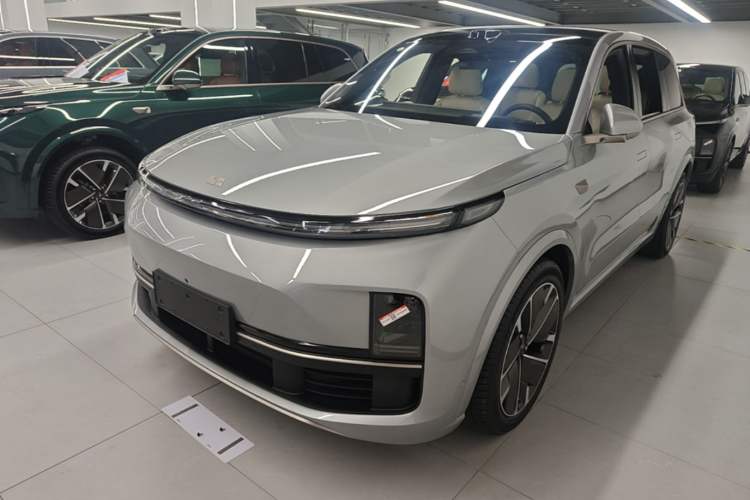 Li Auto L9 2025 Ultra Smart Refreshed Edition