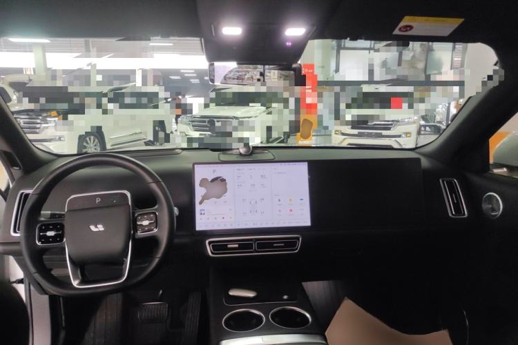 Used Li Auto L9 2025 Ultra Smart Refreshed Edition Center Console