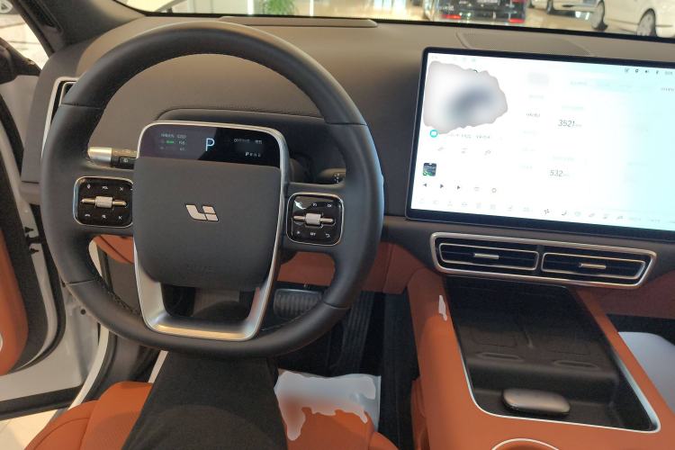 Used Li Auto L9 2025 Ultra Smart Refreshed Edition Center Console
