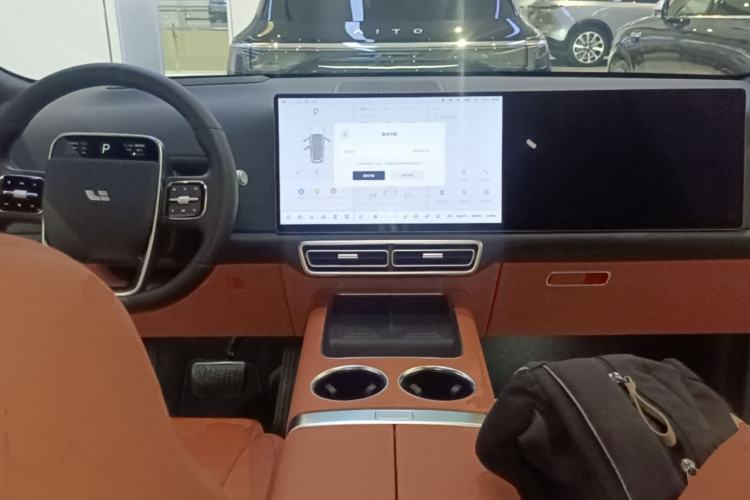 Used Li Auto L9 2025 Ultra Smart Refreshed Edition Center Console