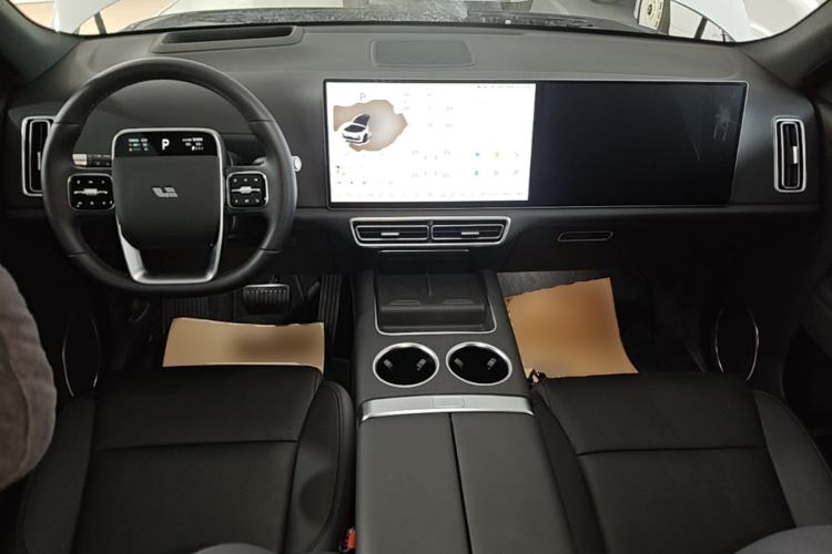 Used Li Auto L9 2025 Ultra Smart Refreshed Edition Center Console