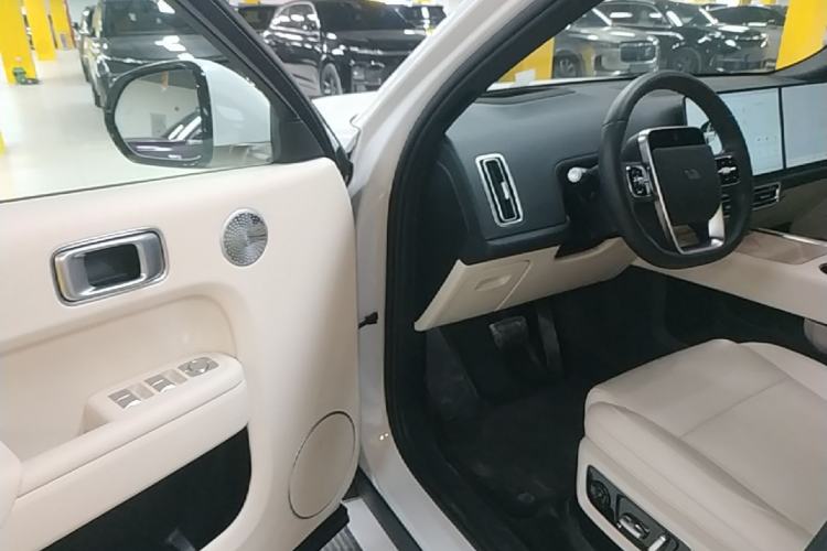 Used Li Auto L9 2025 Ultra Smart Refreshed Edition Driver Seat