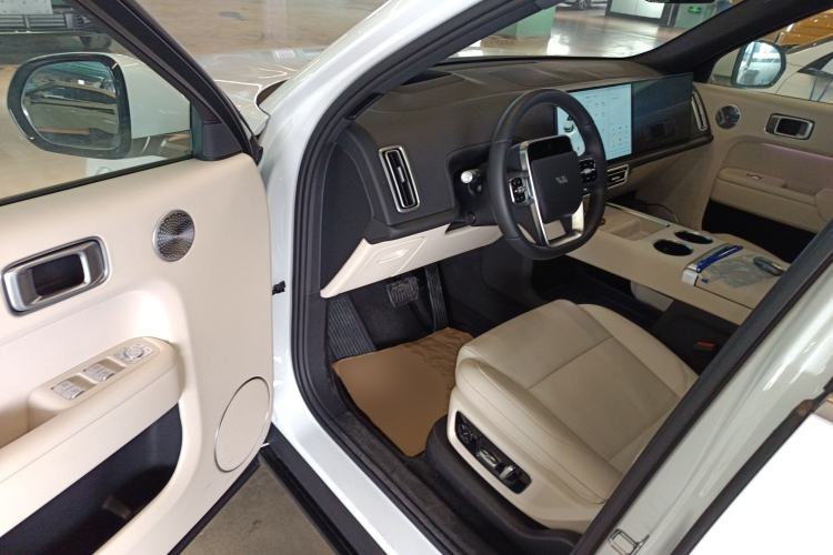 Used Li Auto L9 2025 Ultra Smart Refreshed Edition Driver Seat