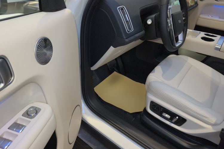 Used Li Auto L9 2025 Ultra Smart Refreshed Edition Driver Seat