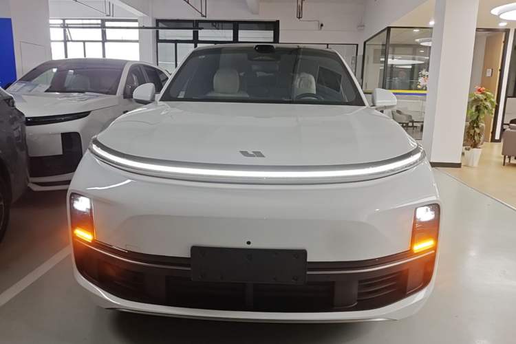 Used Li Auto L9 2025 Ultra Smart Refreshed Edition Front