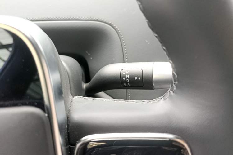 Used Li Auto L9 2025 Ultra Smart Refreshed Edition Gear Lever