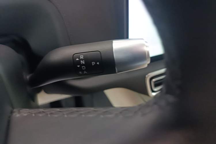Used Li Auto L9 2025 Ultra Smart Refreshed Edition Gear Lever