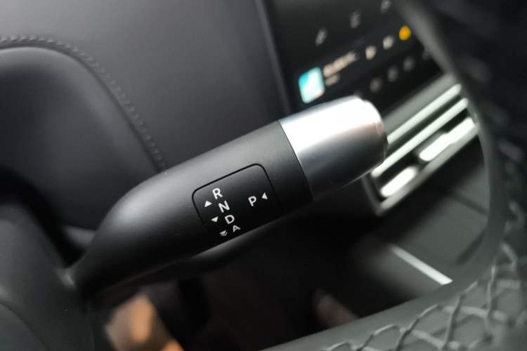 Used Li Auto L9 2025 Ultra Smart Refreshed Edition Gear Lever