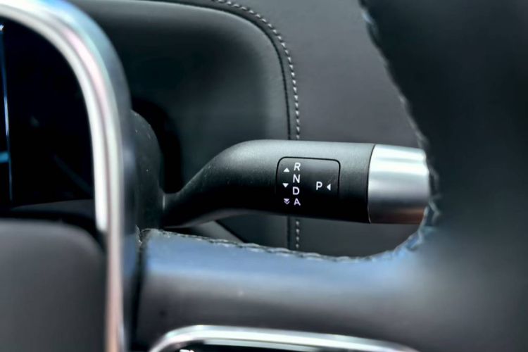 Used Li Auto L9 2025 Pro Smart Refreshed Edition Gear Lever