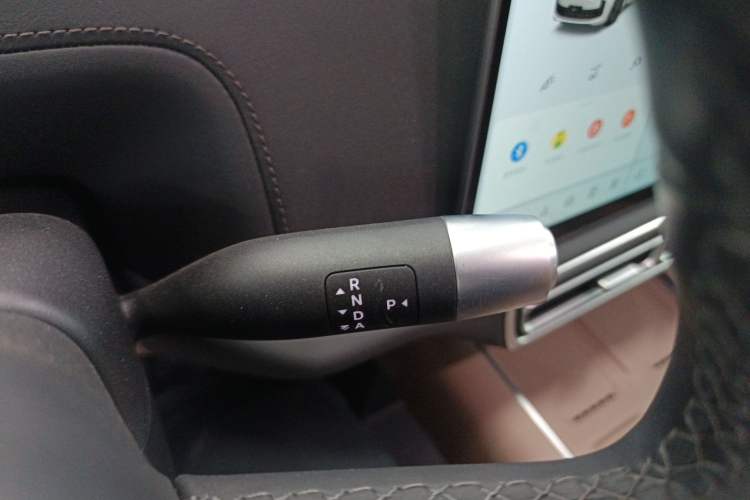 Used Li Auto L9 2025 Ultra Smart Refreshed Edition Gear Lever