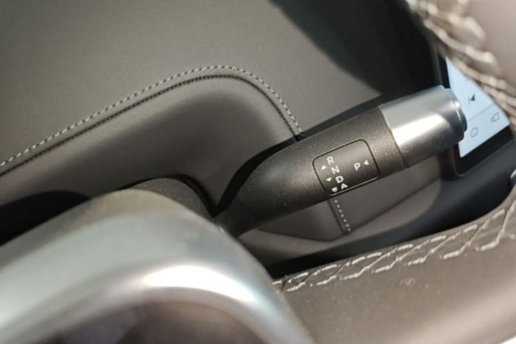 Used Li Auto L9 2025 Ultra Smart Refreshed Edition Gear Lever