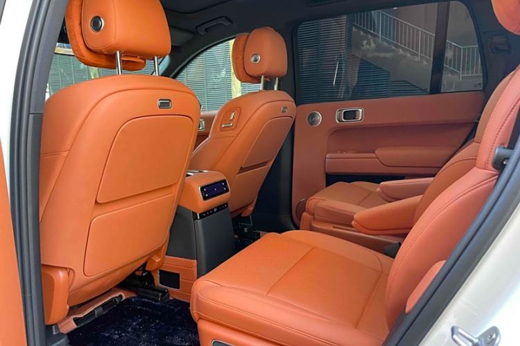 Used Li Auto L9 2025 Pro Smart Refreshed Edition Interior 3