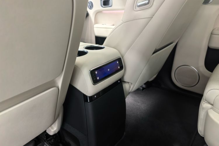 Used Li Auto L9 2025 Ultra Smart Refreshed Edition Interior 9