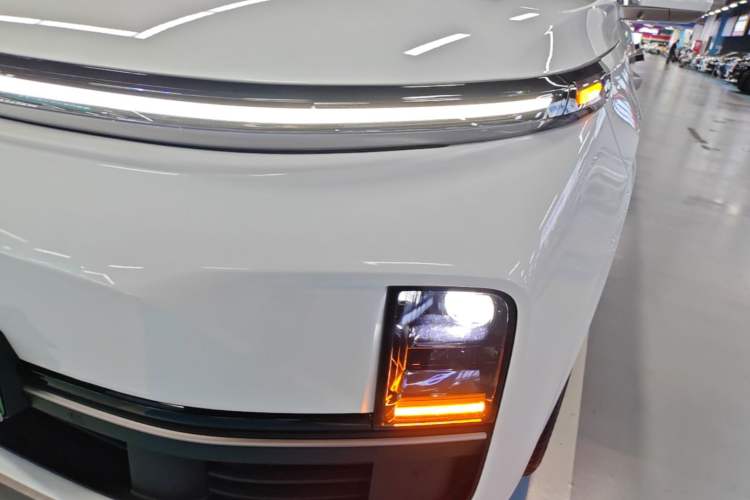 Used Li Auto L9 2025 Ultra Smart Refreshed Edition Left Front Headlight