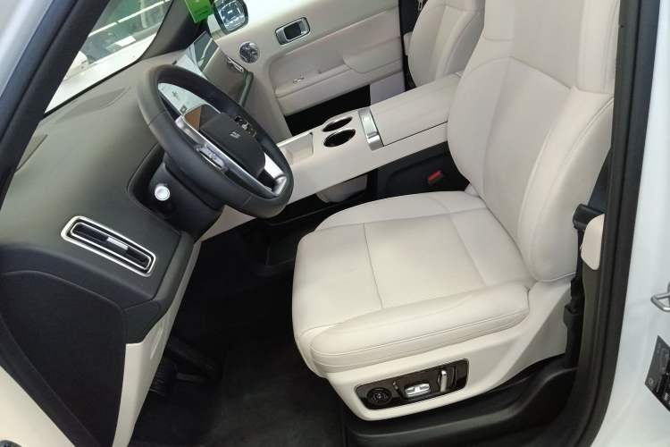 Used Li Auto L9 2025 Ultra Smart Refreshed Edition Left Front Seat