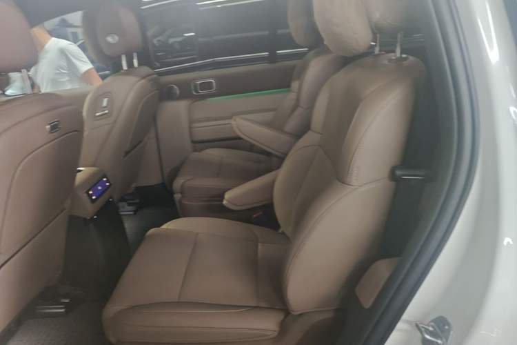 Used Li Auto L9 2025 Ultra Smart Refreshed Edition Left Rear Seat