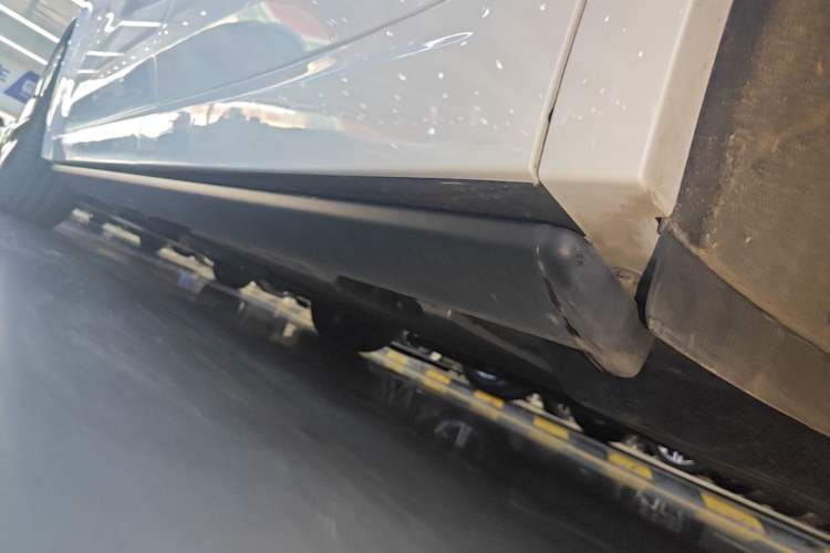 Used Li Auto L9 2025 Ultra Smart Refreshed Edition Left Side Sill