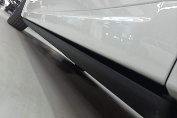 Used Li Auto L9 2025 Pro Smart Refreshed Edition Left Side Sill