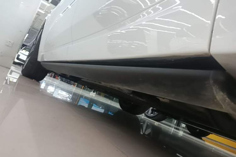 Used Li Auto L9 2025 Ultra Smart Refreshed Edition Left Side Sill