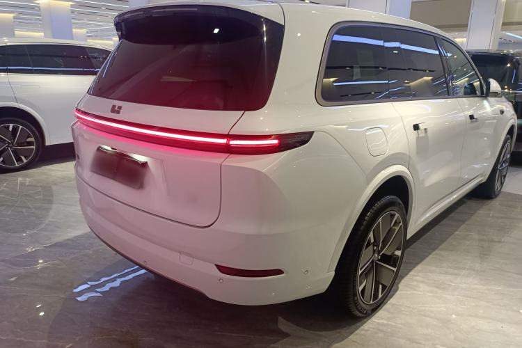 Used Li Auto L9 2025 Ultra Smart Refreshed Edition Rear Right 45 Deg