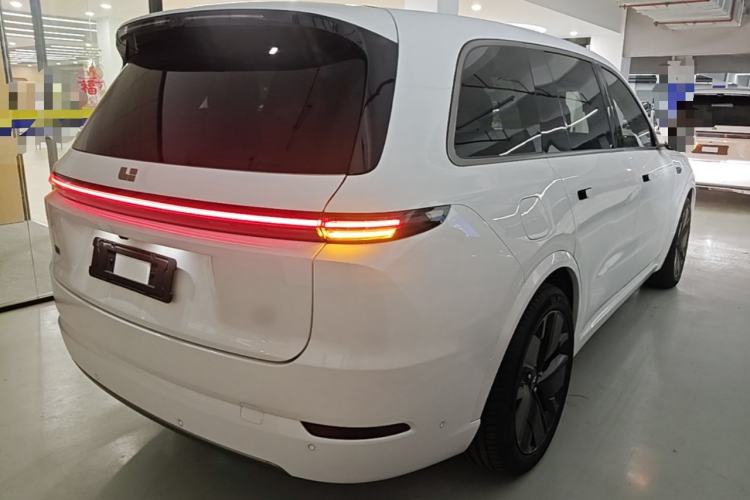 Used Li Auto L9 2025 Ultra Smart Refreshed Edition Rear Right 45 Deg