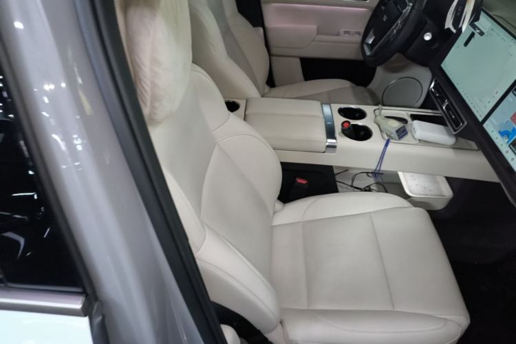 Used Li Auto L9 2025 Ultra Smart Refreshed Edition Right Front Seat