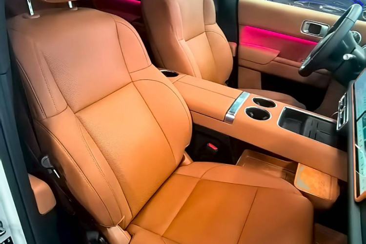 Used Li Auto L9 2025 Pro Smart Refreshed Edition Right Front Seat