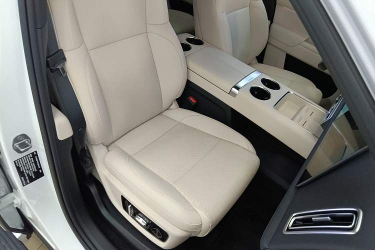Used Li Auto L9 2025 Ultra Smart Refreshed Edition Right Front Seat