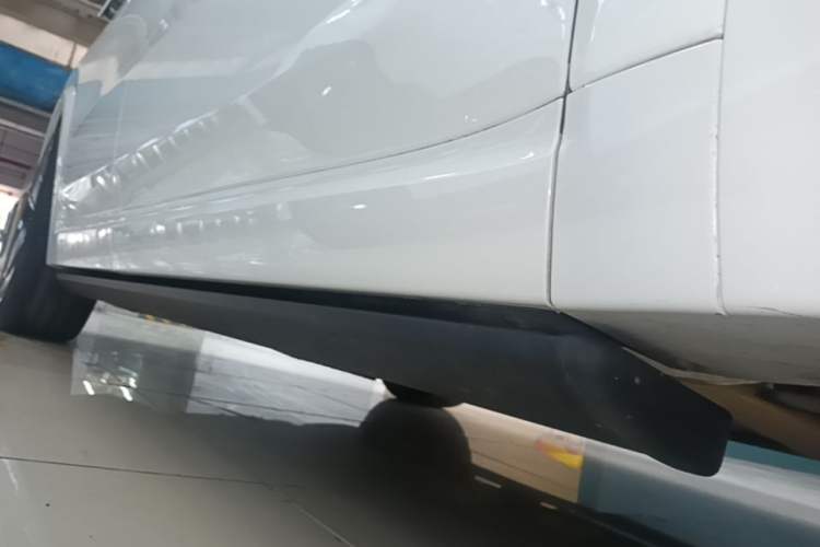 Used Li Auto L9 2025 Ultra Smart Refreshed Edition Right Side Sill