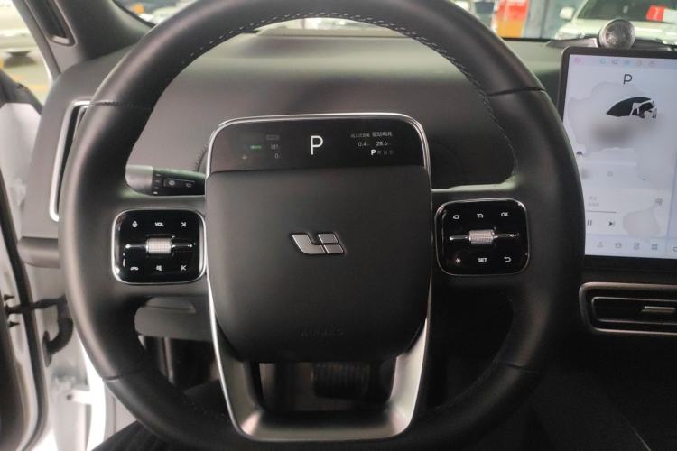 Used Li Auto L9 2025 Ultra Smart Refreshed Edition Steering Wheel