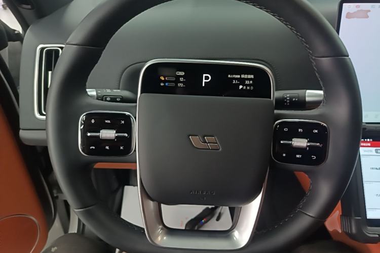 Used Li Auto L9 2025 Pro Smart Refreshed Edition Steering Wheel