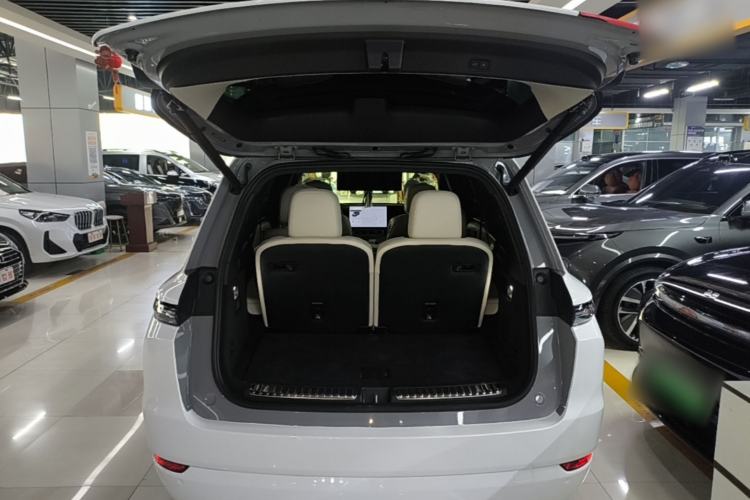 Used Li Auto L9 2025 Ultra Smart Refreshed Edition Trunk