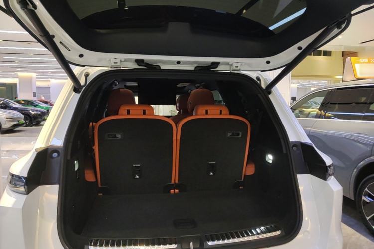 Used Li Auto L9 2025 Ultra Smart Refreshed Edition Trunk