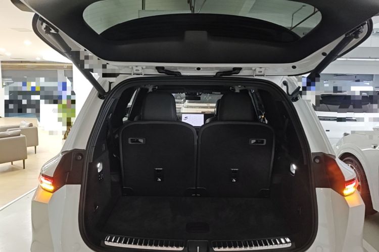Used Li Auto L9 2025 Ultra Smart Refreshed Edition Trunk