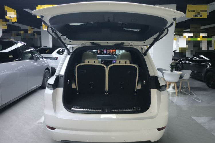 Used Li Auto L9 2025 Pro Smart Refreshed Edition Trunk