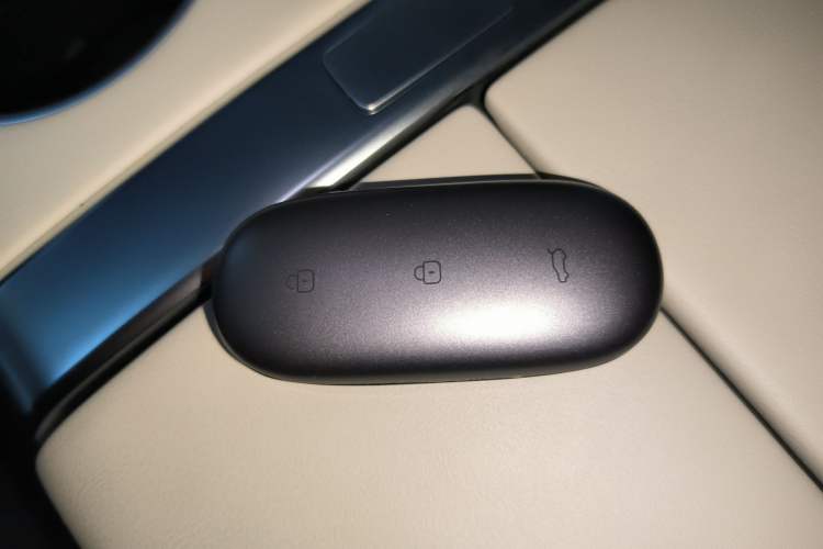 Used Li Auto L9 2025 Pro Smart Refreshed Edition Vehicle Key