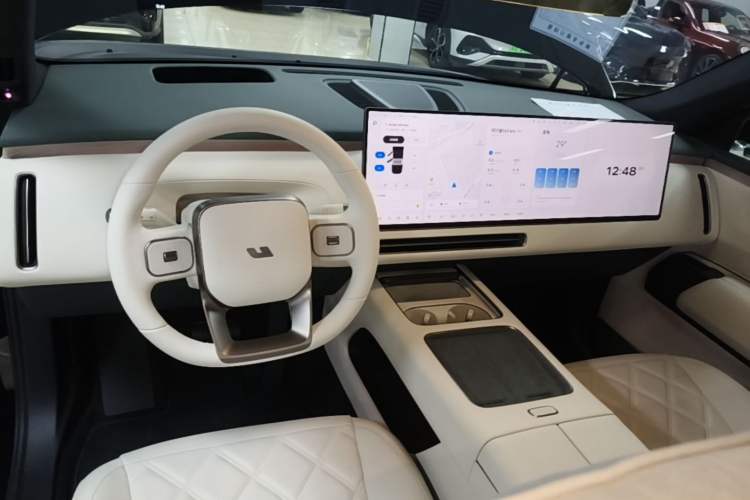 Used Li Auto L9 2026 Model Ultra Center Console
