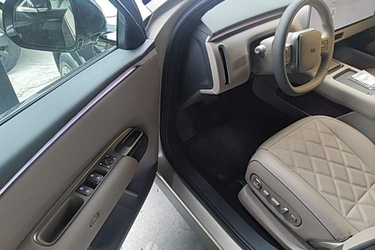 Used Li Auto L9 2026 Model Livis Driver Seat