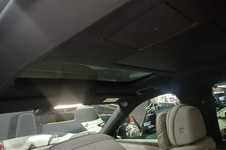 Used Li Auto L9 2026 Model Livis Headliner