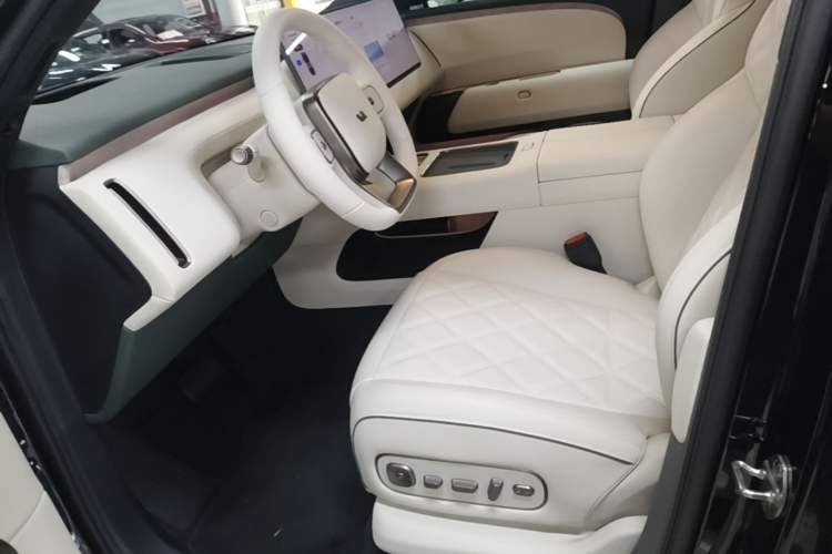 Used Li Auto L9 2026 Model Ultra Left Front Seat