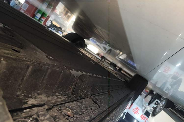 Used Li Auto L9 2026 Model Livis Right Side Sill