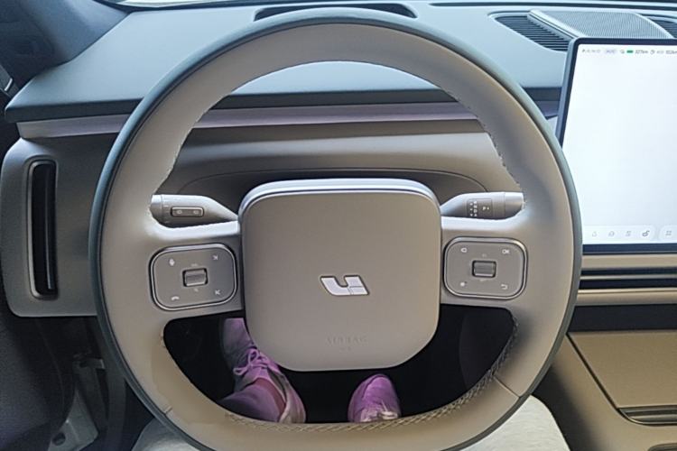 Used Li Auto L9 2026 Model Livis Steering Wheel
