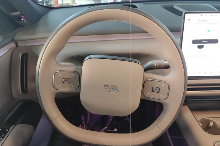 Used Li Auto L9 2026 Model Livis Steering Wheel