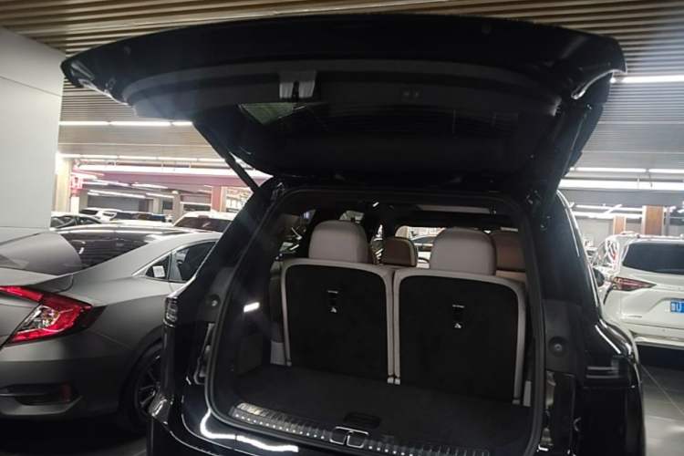 Used Li Auto L9 2026 Model Livis Trunk