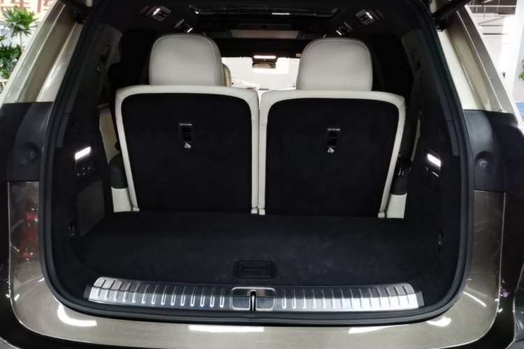 Used Li Auto L9 2026 Model Livis Trunk