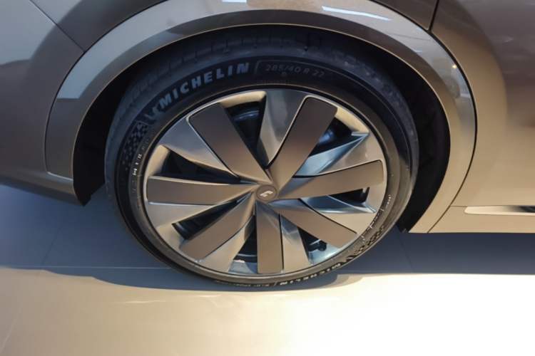 Used Li Auto L9 2026 Model Livis Exterior 5