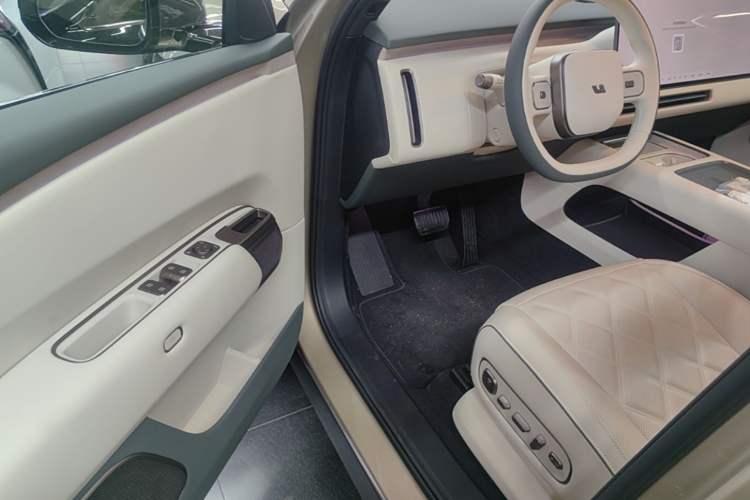 Used Li Auto L9 2026 Model Livis Driver Seat