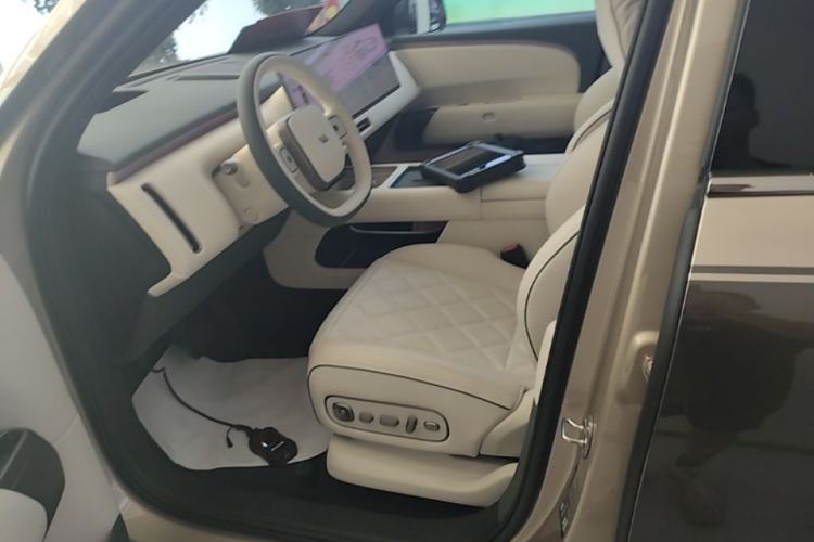 Used Li Auto L9 2026 Model Livis Left Front Seat
